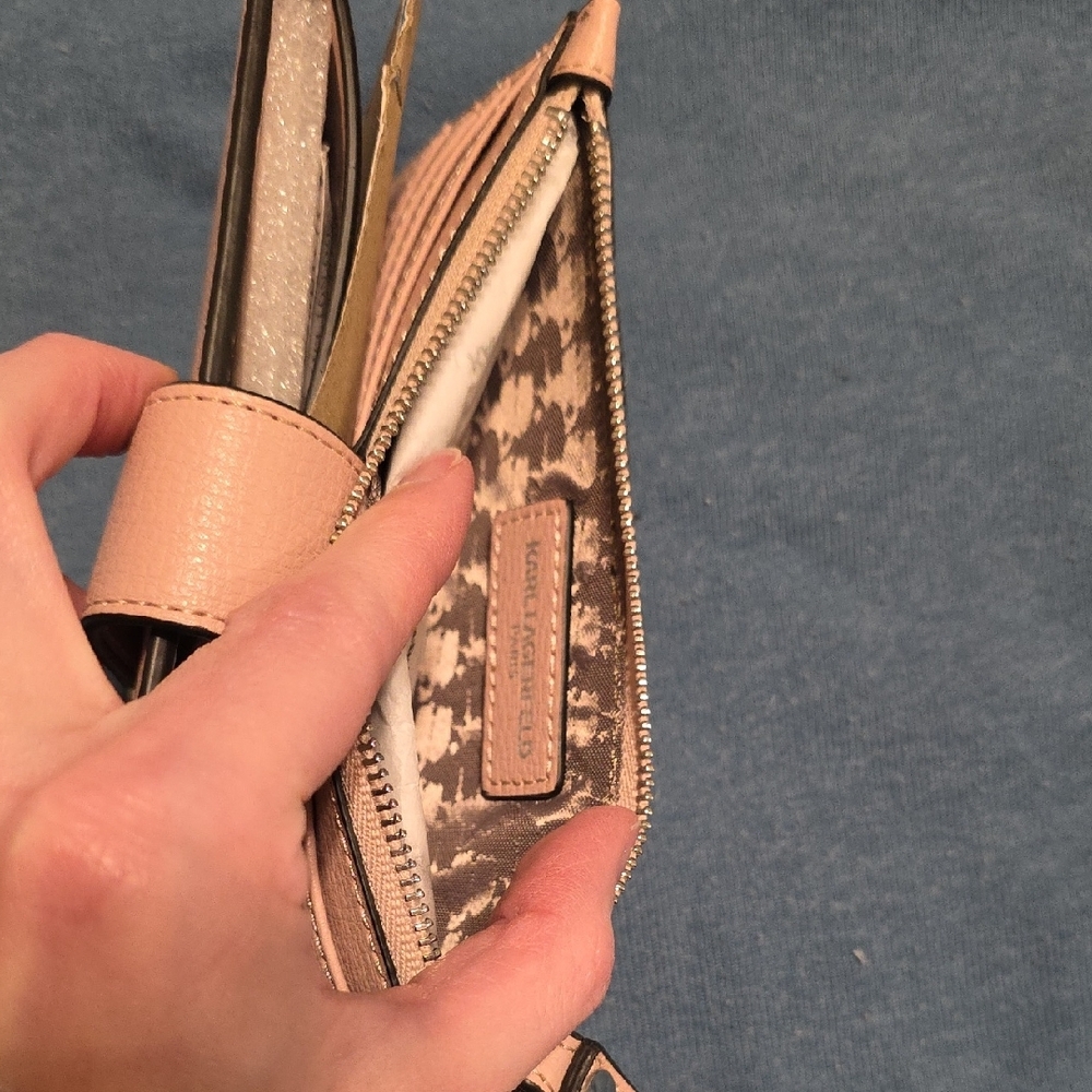 Karl Lagerfeld Pink Leather Women's Wallet - Picture 5 of 6